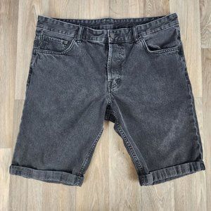 & Denim Men's Size 34 Black Slim Fit Shorts